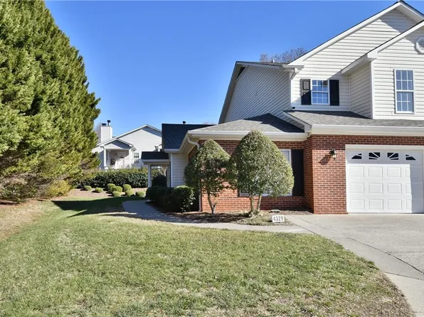 4329 Riverside Dr, Clemmons, NC 27012