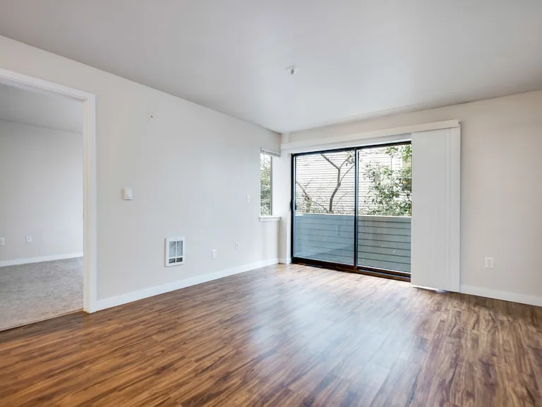Westside Flats North — Photo 13