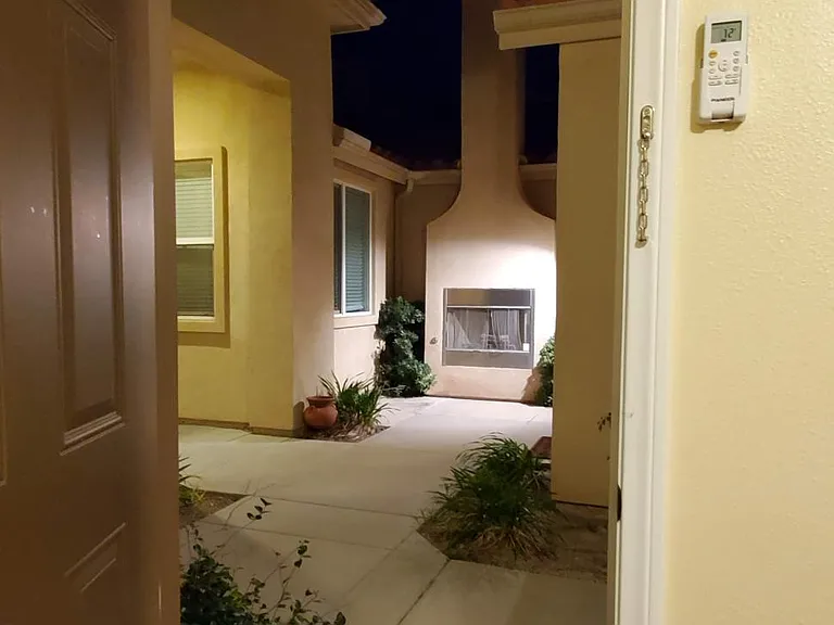 N Ofelia Dr — Photo 5