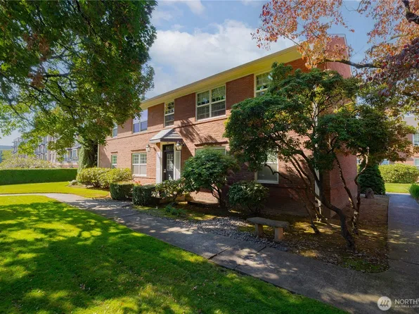 306 E 12th Street #C, Vancouver, WA 98660