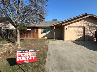 324 Springville Ct #A, Porterville, CA 93257