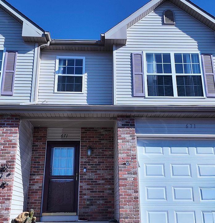 1st image of 671 Southtowne Dr #3