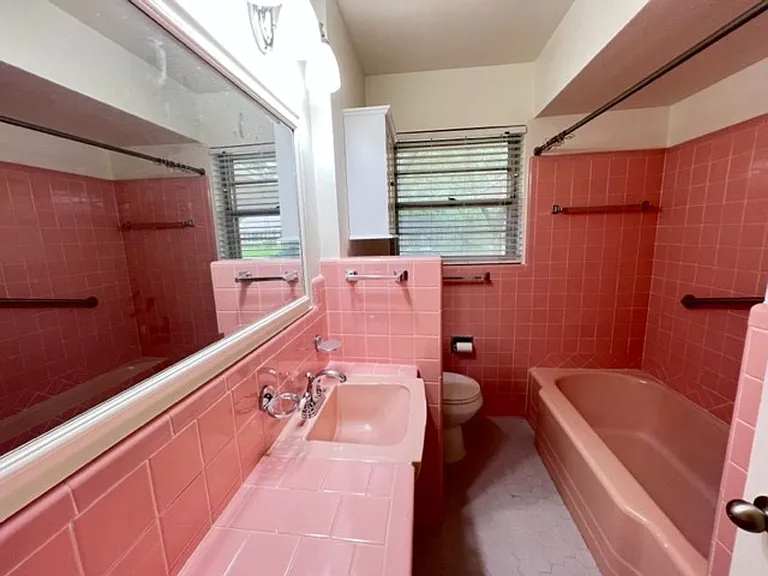 7215 Clemson Dr — Photo 17