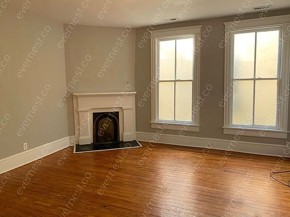 4th image of 3606 E Broad St APT B