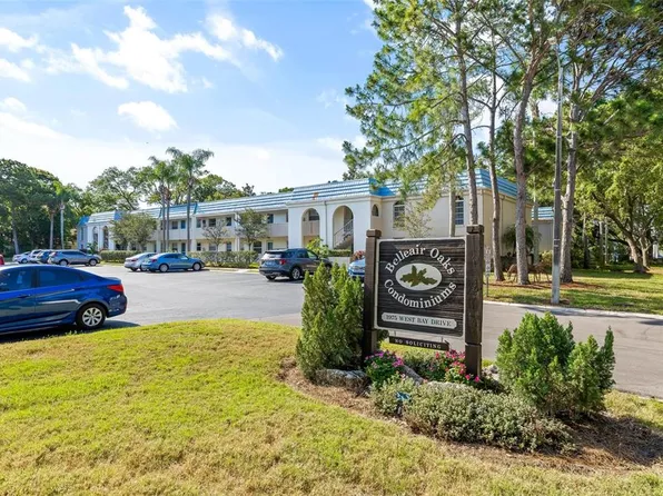 1975 W Bay Dr APT 214, Largo, FL 33770