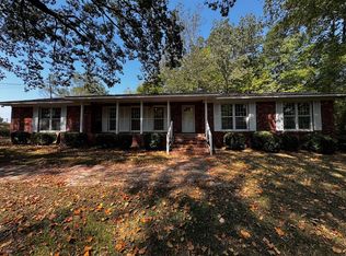 517 Oldfield Dr, Gardendale, AL 35071