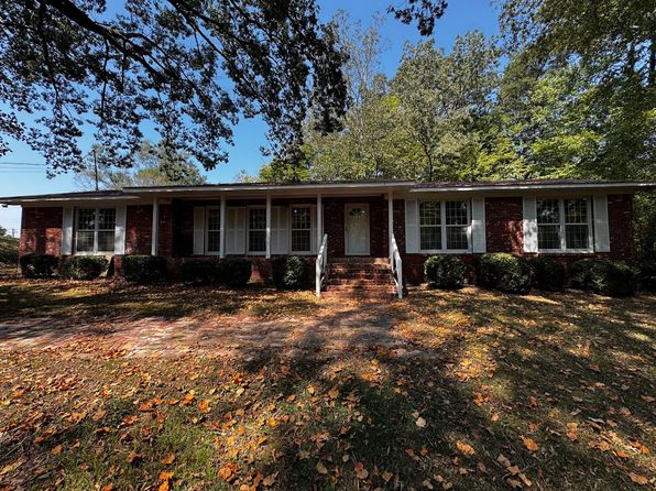 517 Oldfield Dr