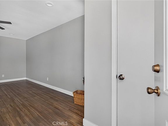 4th image of 24429 Marine Ave