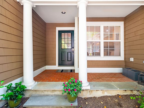 3rd image of 3 Deertree Ln #3
