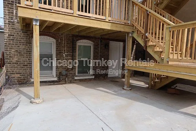 2345 S Whipple St #1 — Photo 8