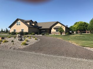 2056 Stone Ridge Dr, Twin Falls, ID 83301
