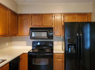 321 Brisa Dr, Chesapeake, VA 23322