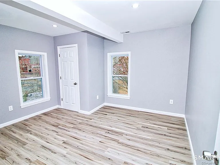 34 Lester St #2 — Photo 7