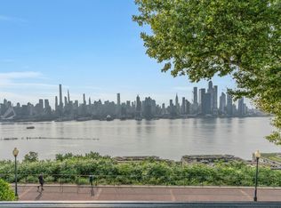 19 Hamilton Ave FLOOR 1, Weehawken, NJ 07086