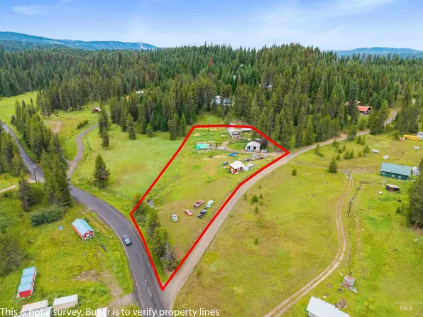 101 Hidden Springs Rd, Elk City, ID 83525