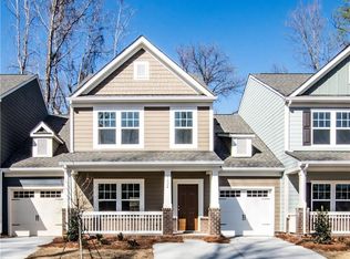 3024 Graceland Dr UNIT 11C, Pineville, NC 28134