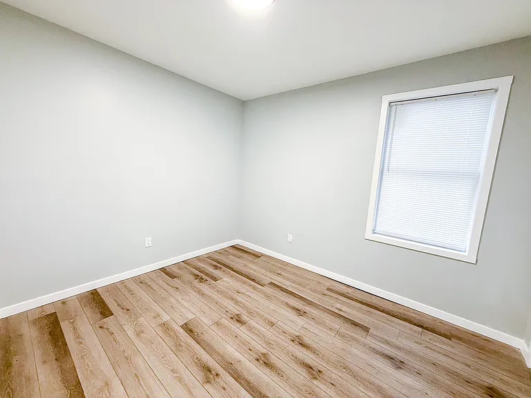 76 Bloomfield Ave #1 — Photo 4