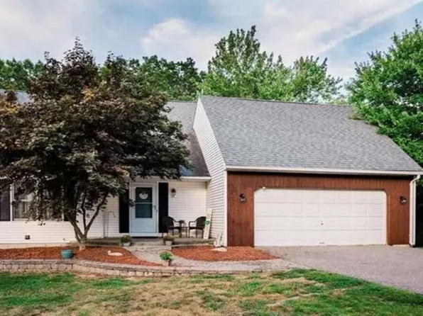 17 Horizon Avenue, Windham, CT 06226