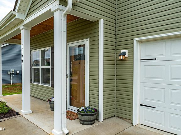 4th image of 1177 Raccoon Ln