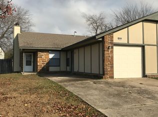 808 E Toledo St, Broken Arrow, OK 74012