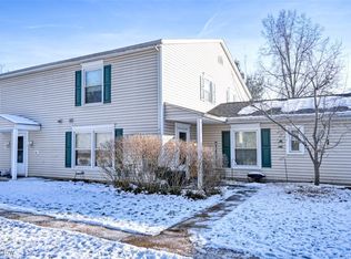 285 Ivy Hill Ln #B-18, Medina, OH 44256