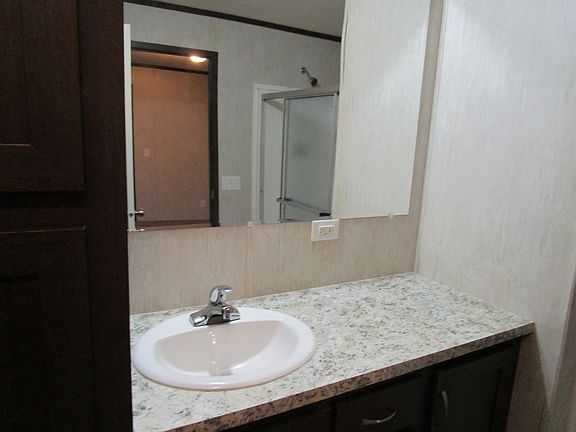 4th image of 4043 Hickory Knoll Dr