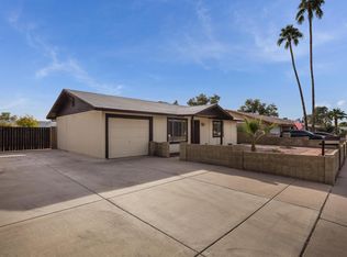 5725 W Sunnyside Dr, Glendale, AZ 85304