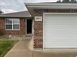 1104 Kimmy Ln APT A, Warrensburg, MO 64093