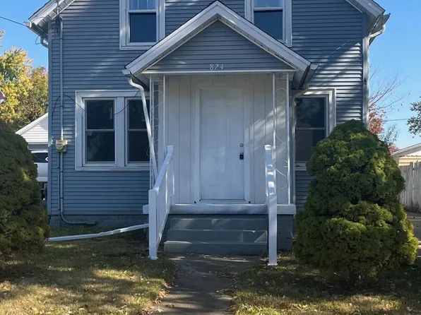 824 Franklin St, Kewanee, IL 61443