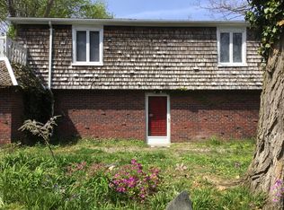 144 Hillcrest Ave, Providence, RI 02909