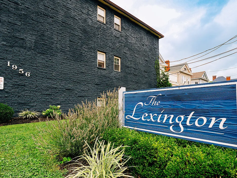 1956 Lexington Ave #23