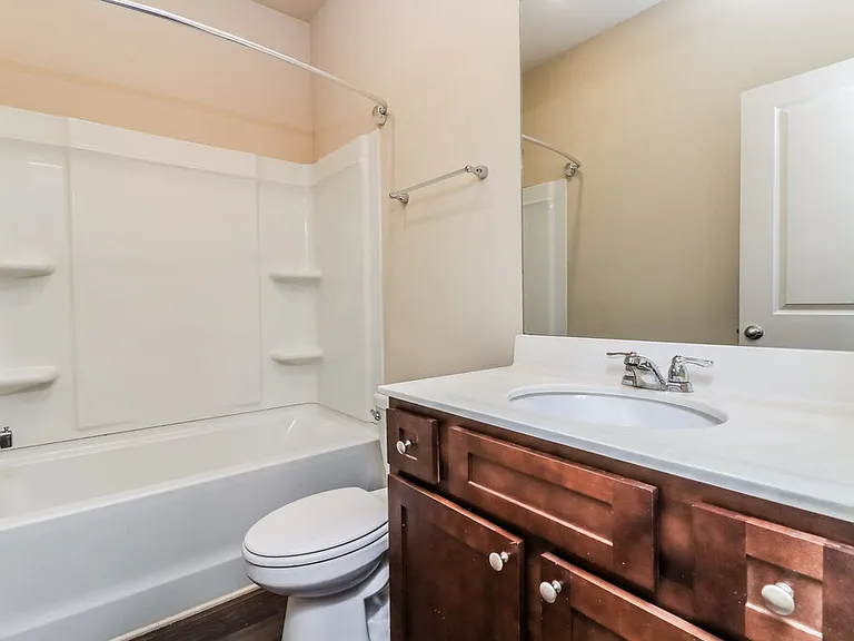 108 Innis Brook Cir — Photo 15