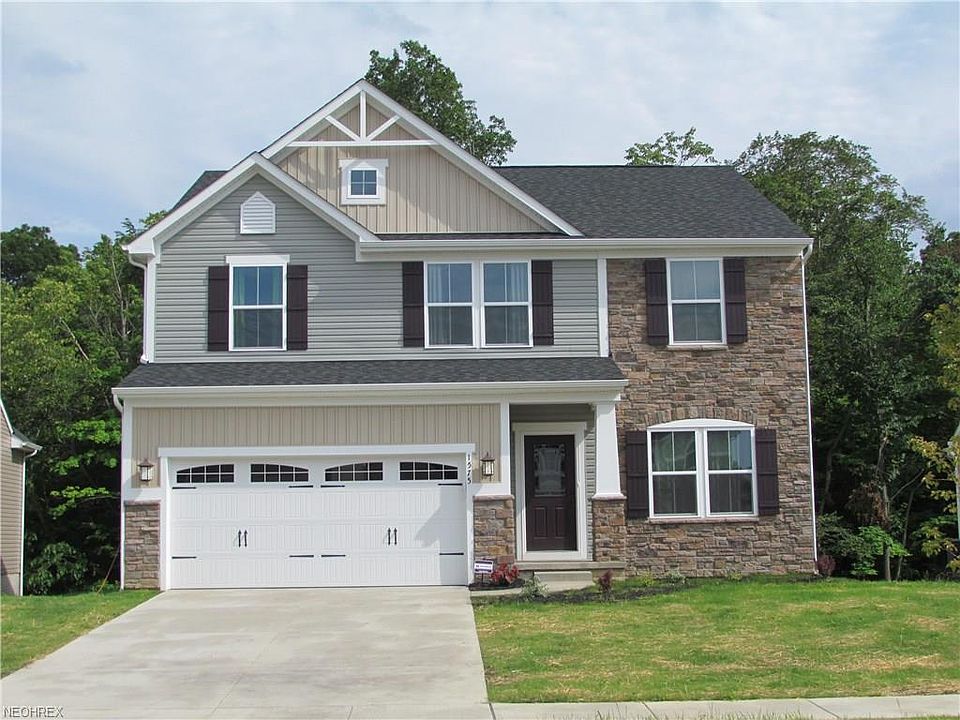 1st image of 1575 Crescent Dr