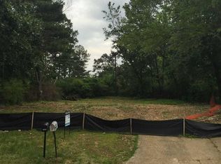 1501 E Twin Lakes Dr, Little Rock, AR 72205