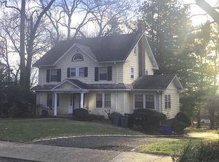 214 Mayhew Dr, South Orange, NJ 07079