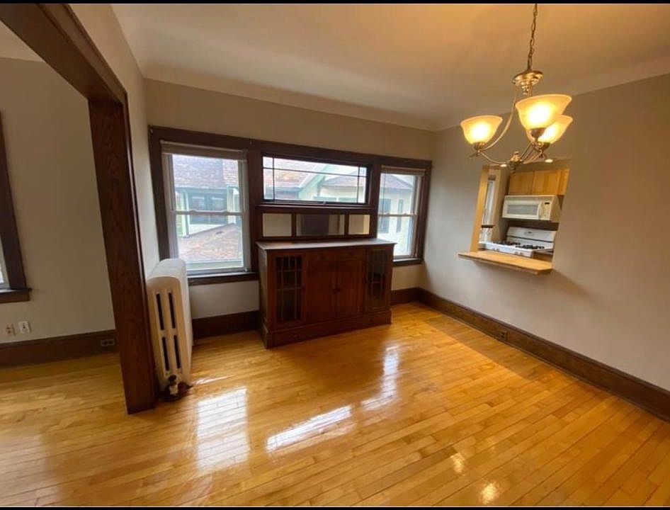 1st image of 3655 Harriet Ave APT 5