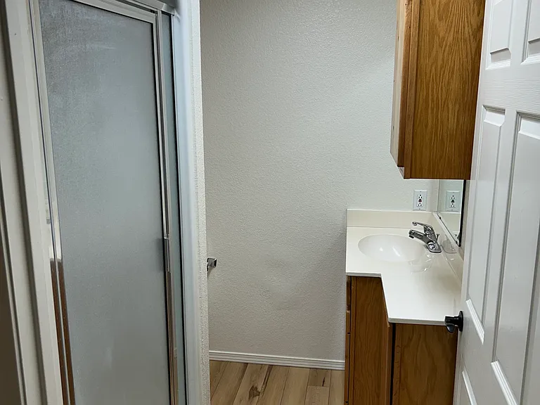 504 Sudderth Dr #9 — Photo 13