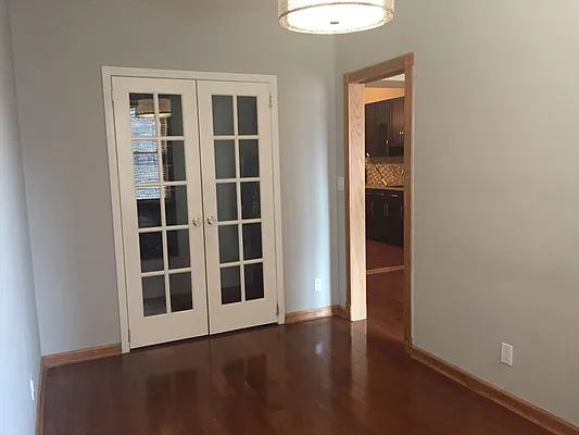 Rented by Realty Collective | media 9