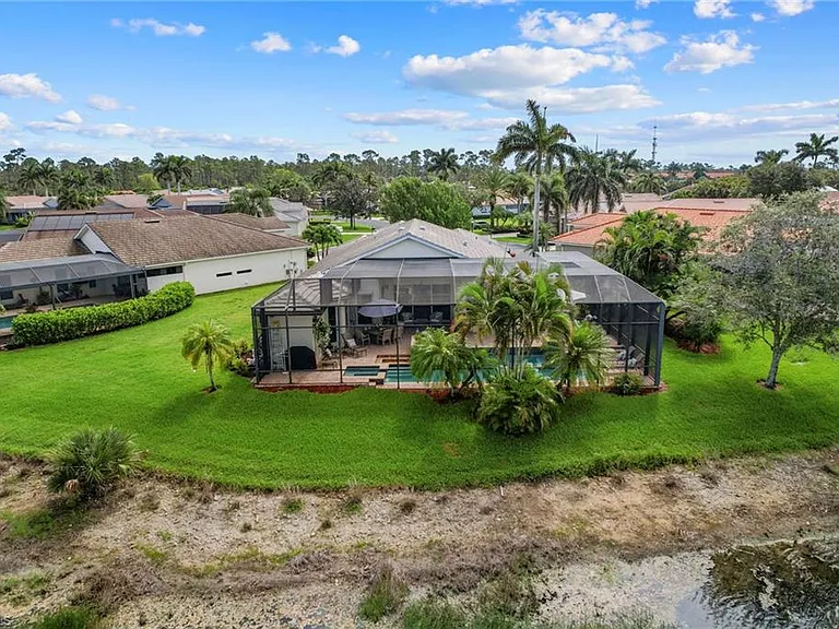 4924 Sedgewood Ln — Photo 11