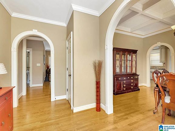 2nd image of 6532 Winslow Dr