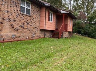 202 Reed Patch Rd, Jonesville, VA 24263