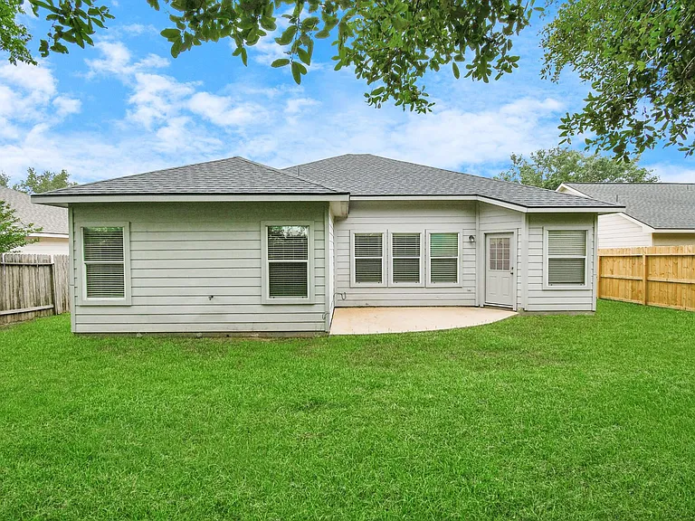 24118 Wild Horse Ln — Photo 5