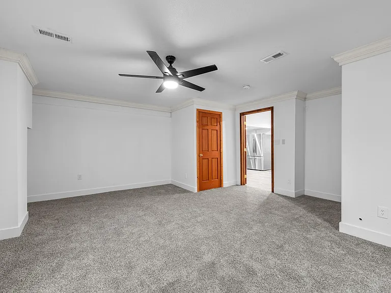 1255 Brentwood St #2 — Photo 15