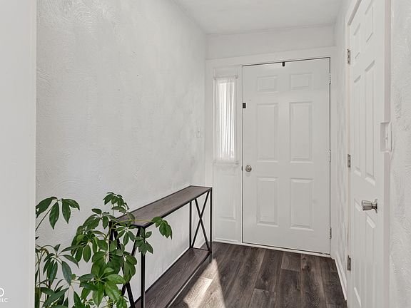 2nd image of 2719 N A St
