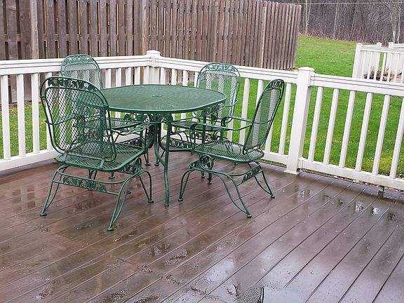 12' x 26' Large back deck