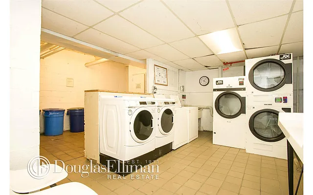 Sold by Douglas Elliman | media 20