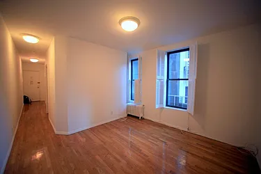 Rented by Metropolitan Realty