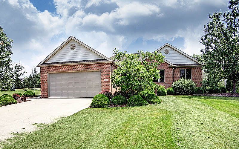 1st image of 441 Winter Pine Dr
