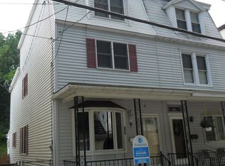 737 N Garfield Ave, Schuylkill Haven, PA 17972