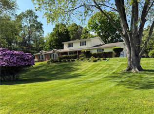 6 Cedarwood Ln, Painted Post, NY 14870